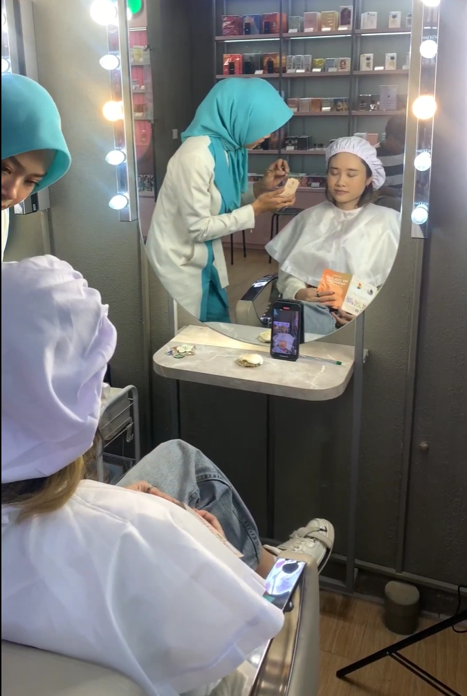 Footage Beauty Event Colourverse Personal Color Analysis Wardah X Abby n Bev Toko Kosmetik Bandung-2